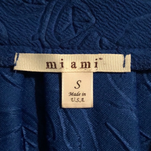 Francesca’s Skirt - Picture 3 of 3